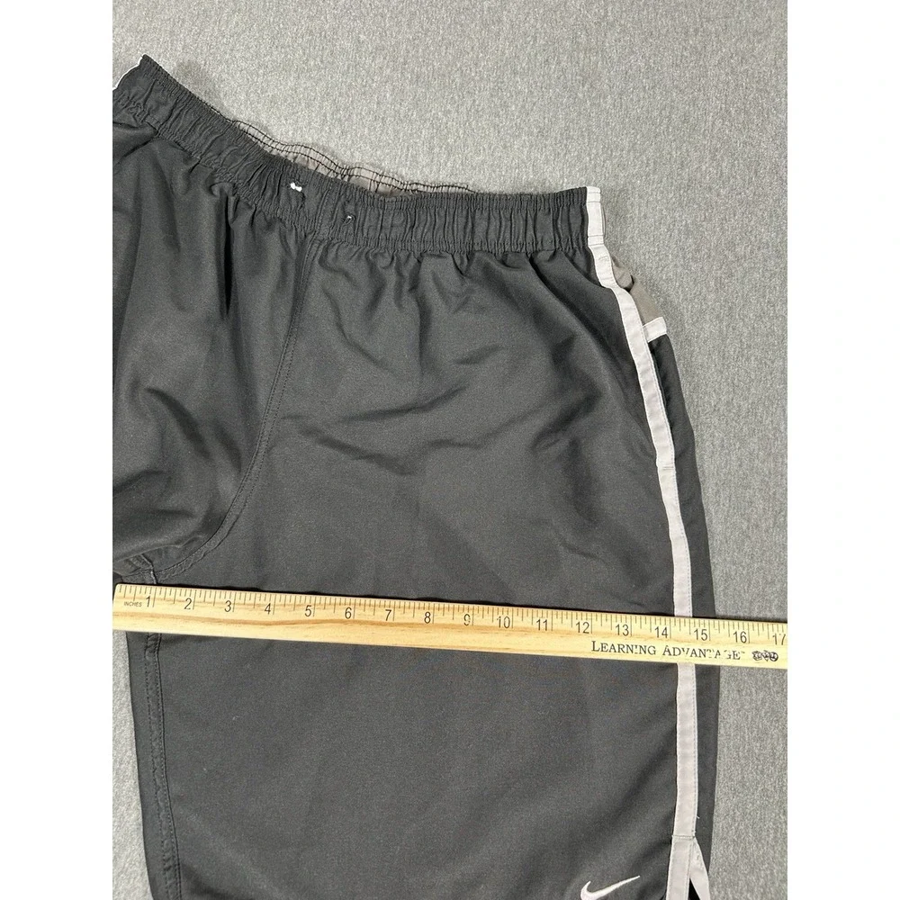 Nike Men's Black Gray Colorblock Mesh Lined Swim Trunks Size XL